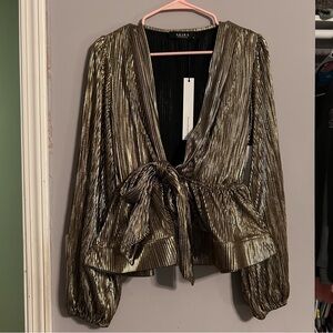 Akira NWT Gold Metallic Women's Top